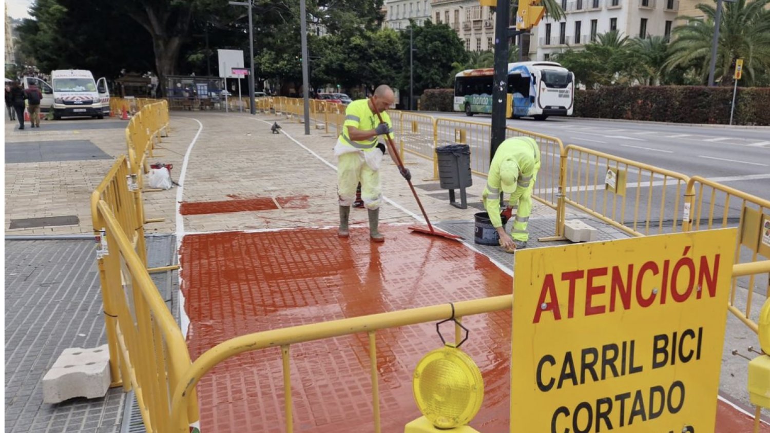 Comienzan los trabajos de mejora del carril bici de la Alameda Principal