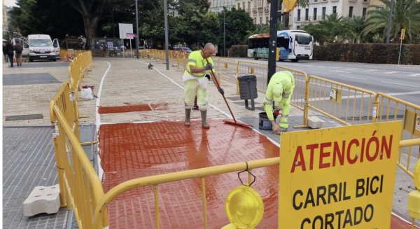 Comienzan los trabajos de mejora del carril bici de la Alameda Principal