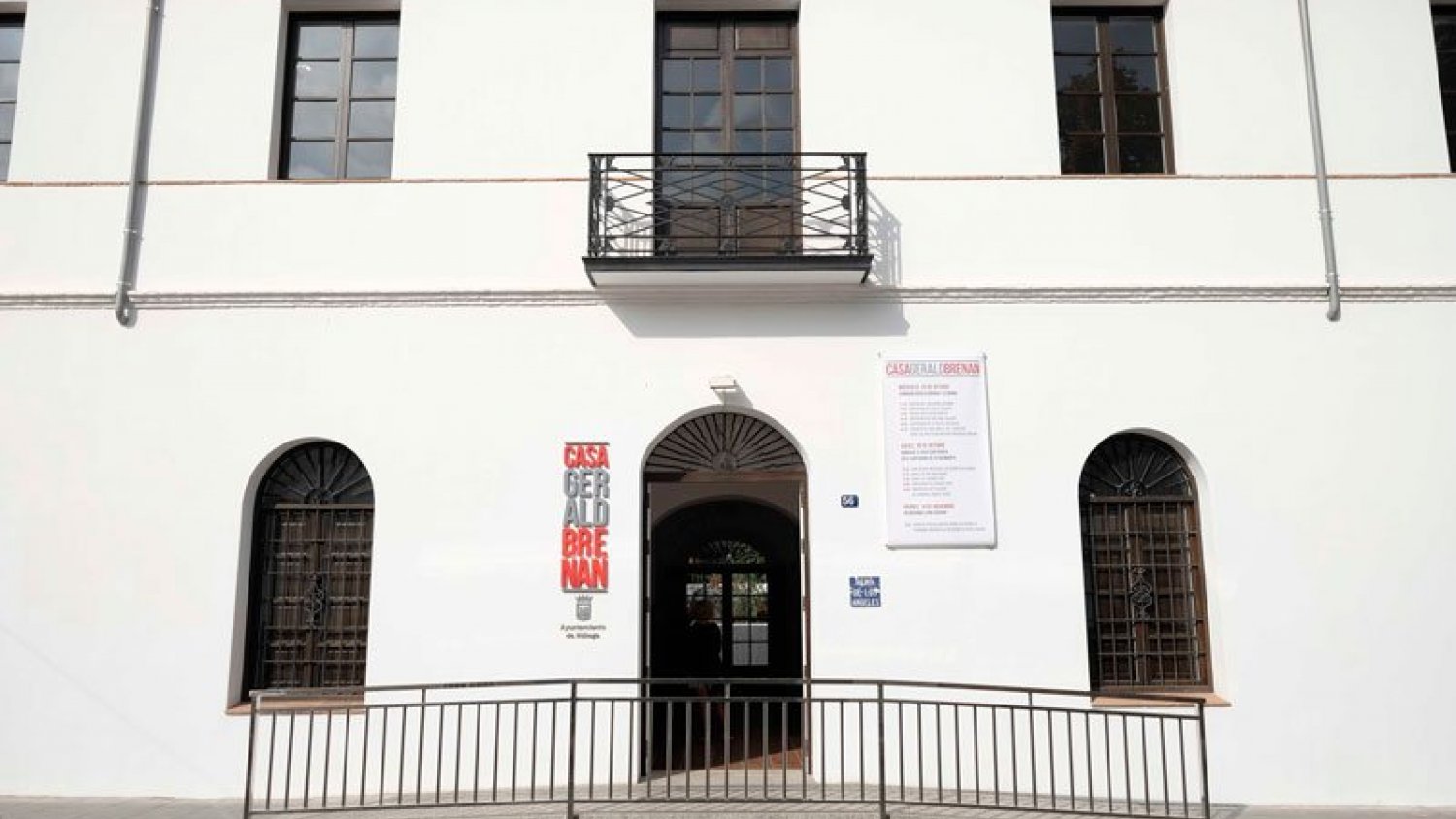 La Casa Gerald Brenan acoge la presentación de una edición del libro 'La literatura del pueblo español'