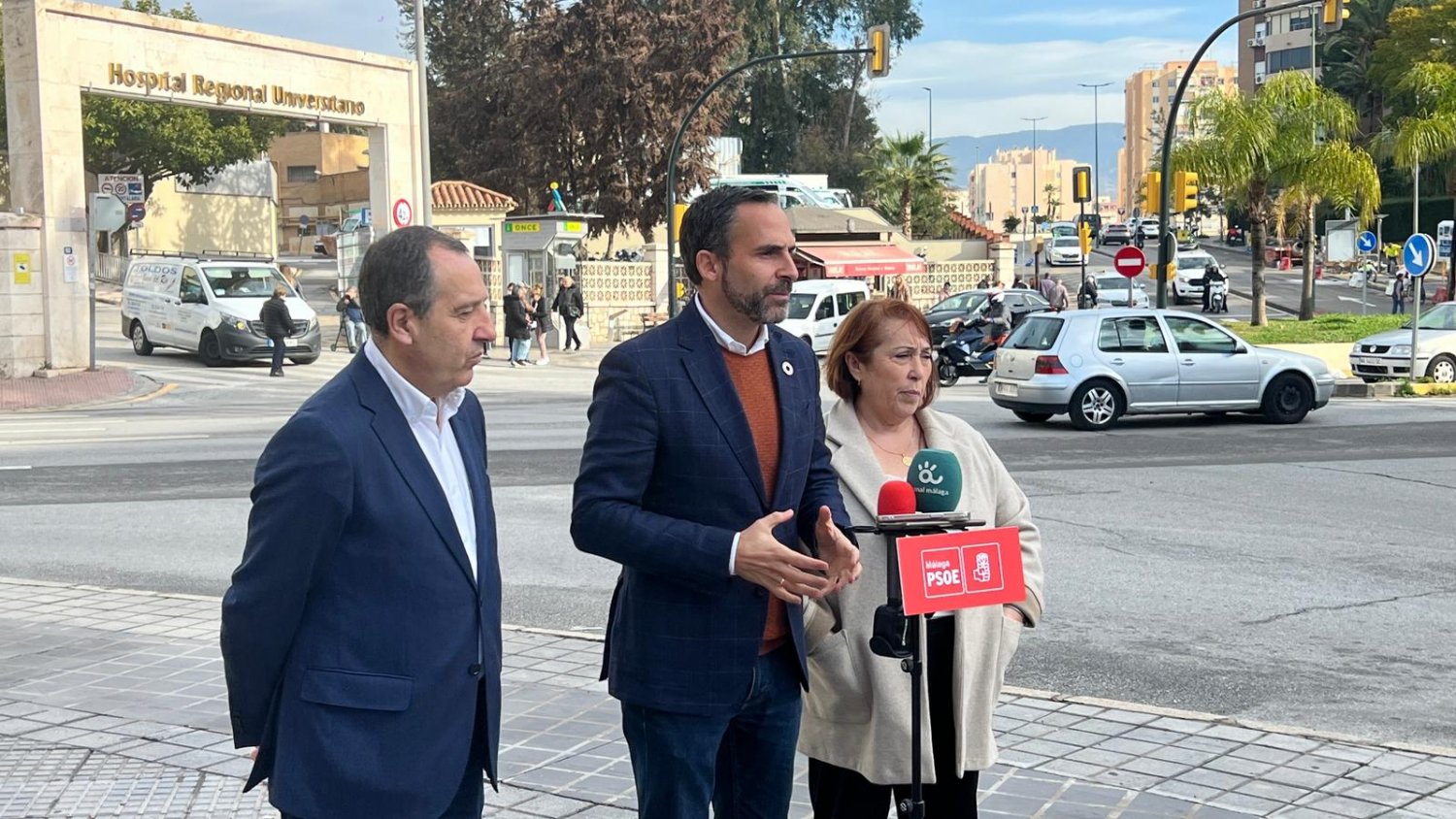 El PSOE de Málaga pide la dimisión del delegado de Salud por “su incapacidad e incompetencia” y la situación en los hospitales