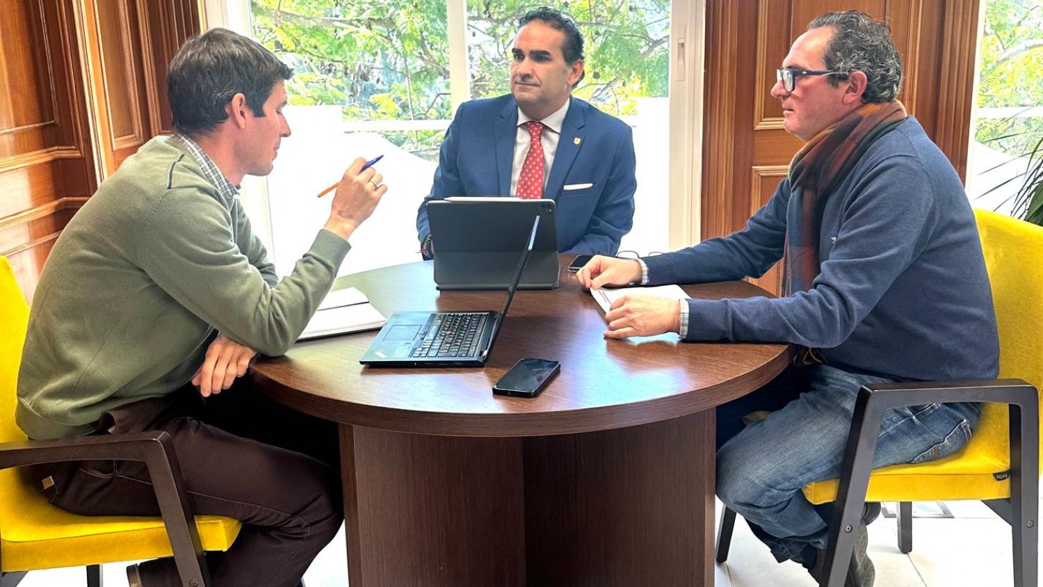 La Mancomunidad aborda con Ecovidrio la renovación de los más de 3.500 contenedores verdes de la Costa del Sol