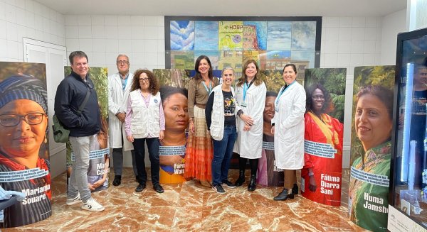 El Hospital Regional de Málaga inaugura la exposición fotográfica de Médicos del Mundo ‘Mediadoras’