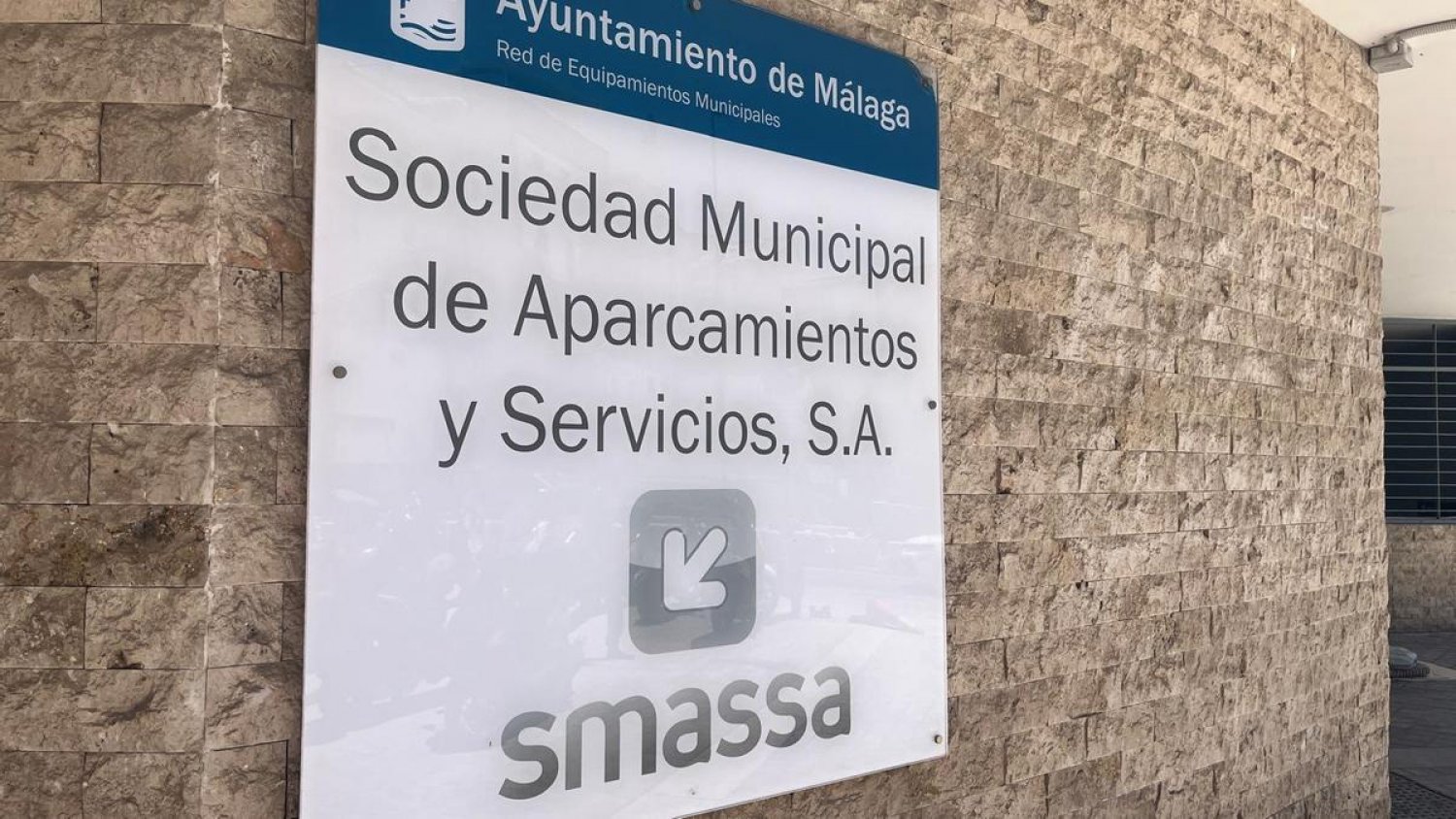 El consejo de Smassa aprobará el inicio del procedimiento de fusión de la empresa de aparcamientos con la EMT