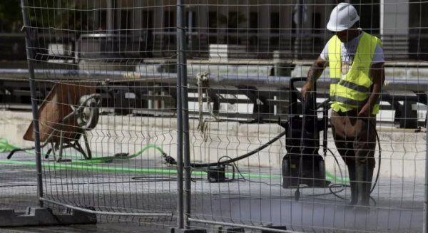 Málaga registra en 2024 la segunda mayor bajada del paro en España con 34.000 desempleados menos