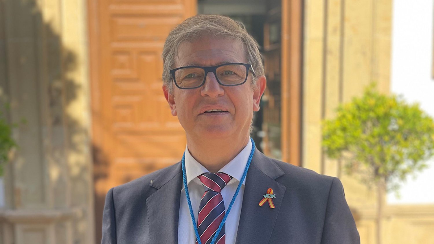 Vox impulsa la recuperación del escudo histórico para proteger la tradición de Marbella
