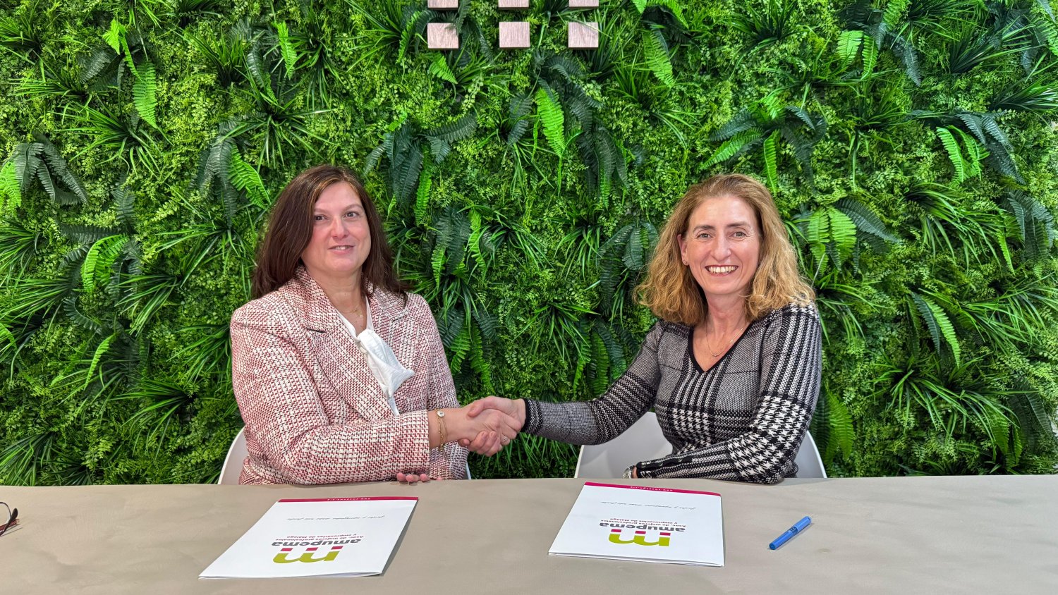 Amupema y Málaga Comercio firman un convenio para impulsar y promover los intereses empresariales de la mujer