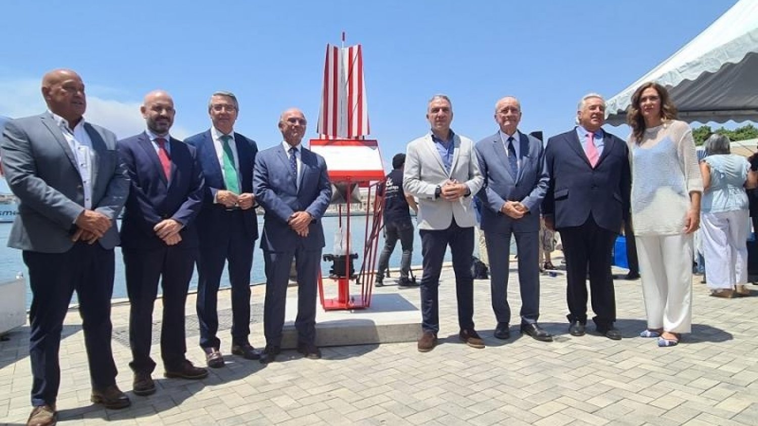 La inauguración de la nueva dársena de megayates del puerto suma un nuevo atractivo a la Costa del Sol