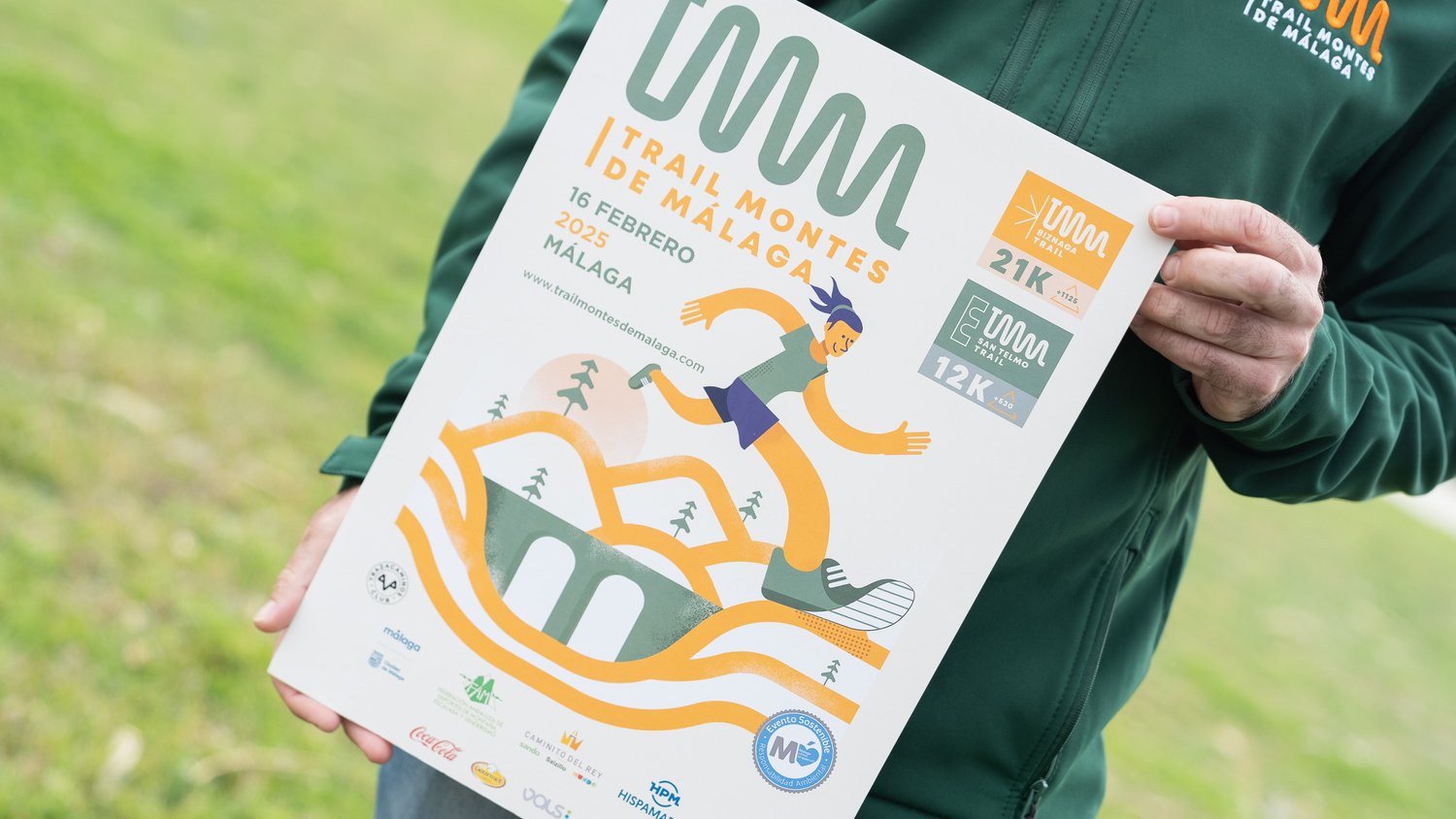 La I edición Trail Montes de Málaga reúne a medio millar de participantes en las modalidades de corta y larga distancia