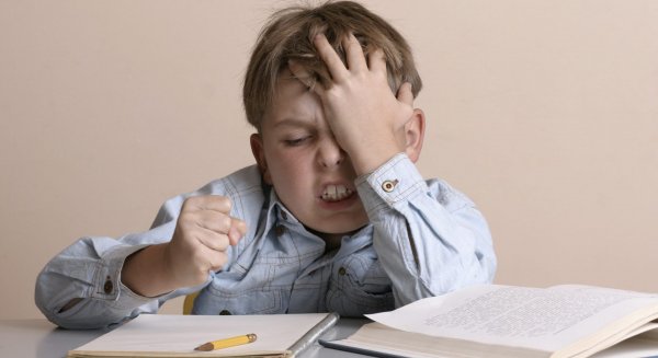 La tasa de abandono escolar en Andalucía se reduce un 30%, pero continúa siendo superior a la media nacional
