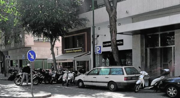Este lunes entran en funcionamiento 134 nuevas plazas de aparcamiento regulado en la calle Esperanto