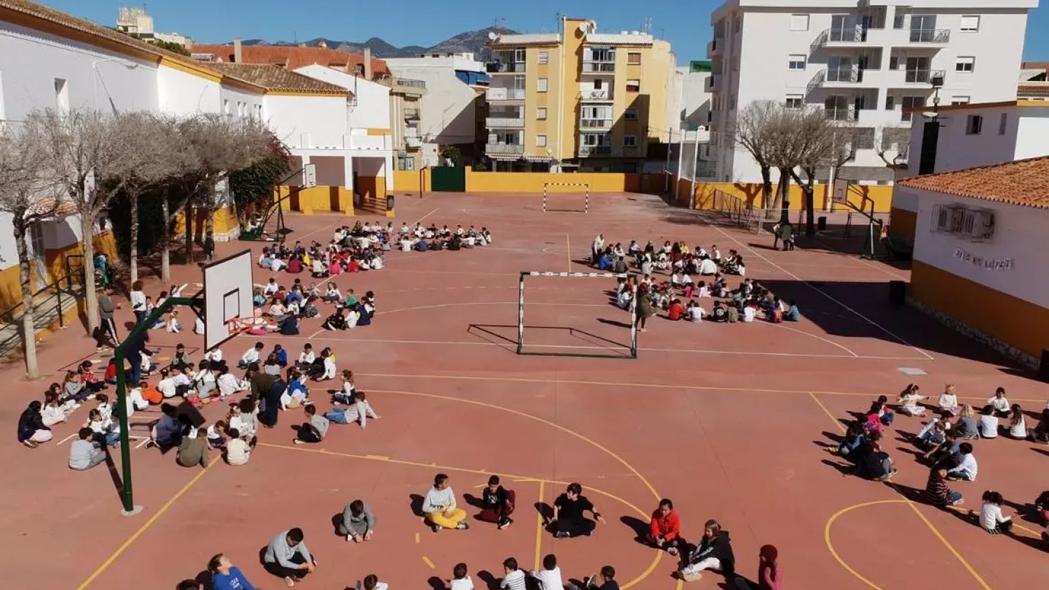El Ayuntamiento ofrece 937 actividades escolares gratuitas a los centros de la ciudad