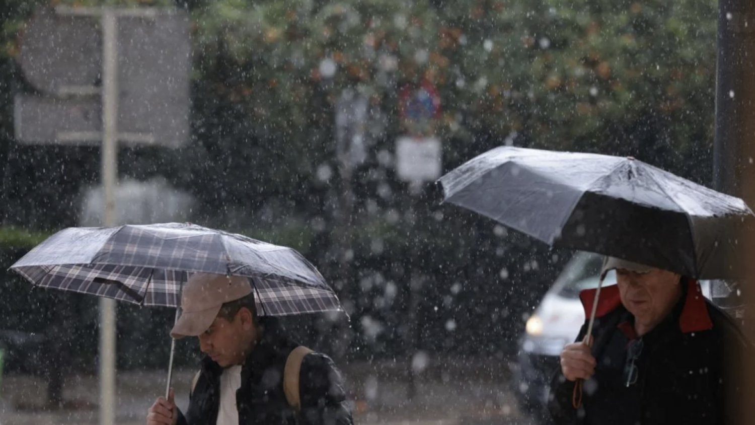 Las lluvias activan la alerta naranja en la Costa del Sol con previsión de recibir 100 litros/m2 en 12 horas