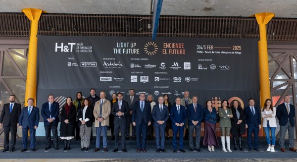 Salado destaca en H&T que el empleo turístico supone el 18,2% del empleo en la provincia de Málaga y ha crecido un 6,8% en 2024