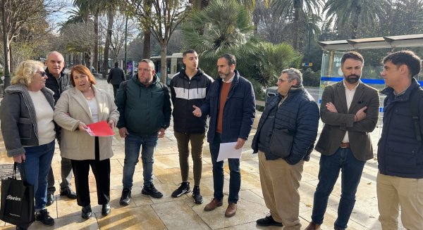 El PSOE acusa al Ayuntamiento de minimizar el problema de los pisos turísticos en Málaga