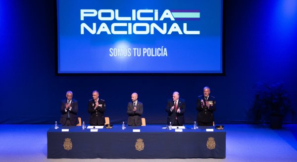 La Diputación de Málaga acoge el acto de conmemoración del 201 aniversario de la creación de la Policía Nacional