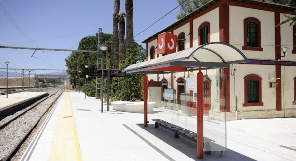 Licitadas por 7,35 millones de euros la mejora ferroviaria de las estaciones de Pizarra y Aljaima de la línea C2 de Málaga