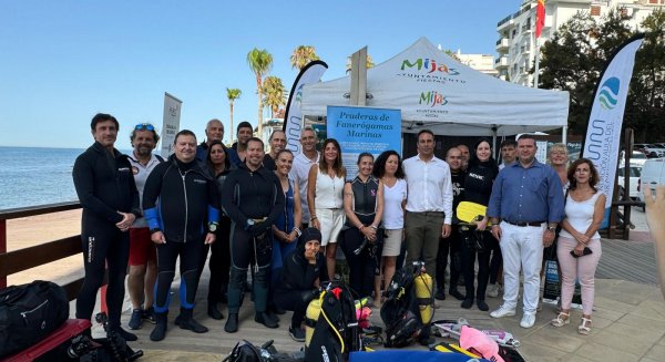Mijas pone en marcha el grupo de voluntariado ambiental Creamar para la protección del litoral