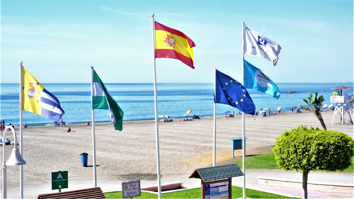 Las playas de Rincón de la Victoria renuevan las certificaciones de Sostenibilidad Turística y la `Q´ de Calidad