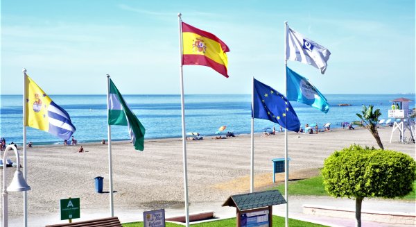 Las playas de Rincón de la Victoria renuevan las certificaciones de Sostenibilidad Turística y la `Q´ de Calidad