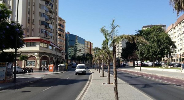 El Ayuntamiento incorpora 28 nuevas plazas de aparcamiento regulado en la avenida de la Aurora