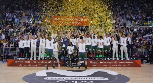 El Unicaja se proclama campeón de la Copa del Rey tras derrotar al Real Madrid en la final de Las Palmas