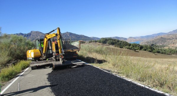 La Junta adjudica por 11,2 millones la conservación de más de 500 kilómetros de carreteras en Málaga