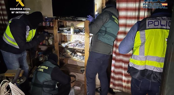 Dieciocho detenidos tras caer red dedicada a transportar droga desde Málaga hasta países europeos