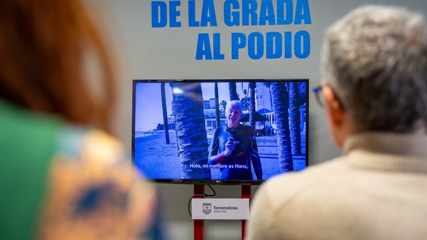 El Palacio San Miguel de Torremolinos acoge una exposición fotográfica contra la LGTBIFobia en el Deporte