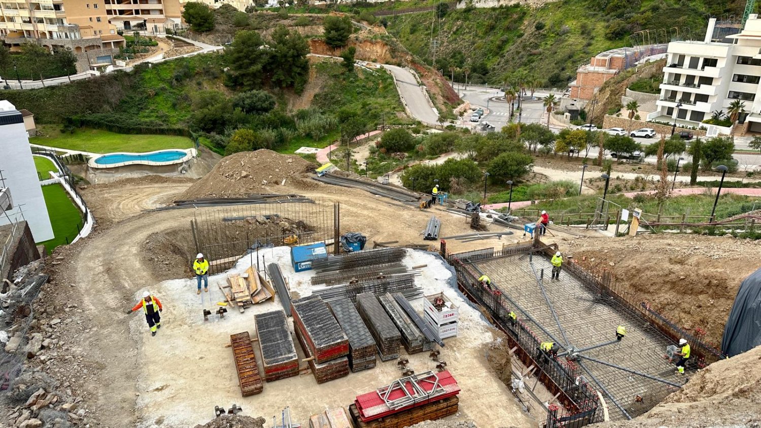 El Ayuntamiento de Fuengirola avanza en las obras de 24 Viviendas de Apoyo Municipal en Carvajal