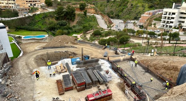 El Ayuntamiento de Fuengirola avanza en las obras de 24 Viviendas de Apoyo Municipal en Carvajal