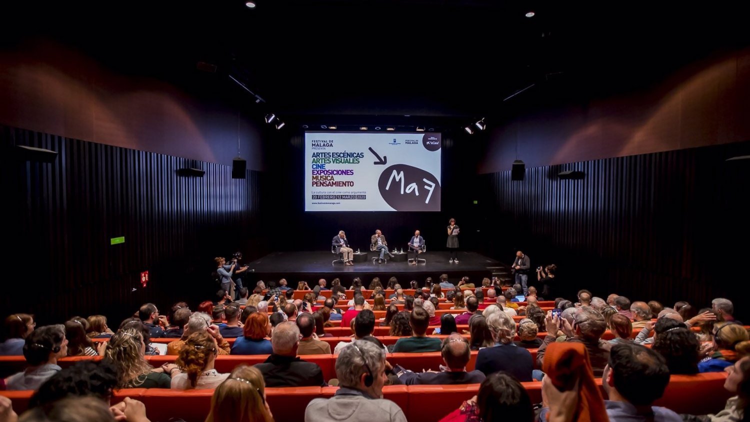 El Museo Picasso y el MaF presentan conferencias, diálogos y una proyección sobre Milan Kundera