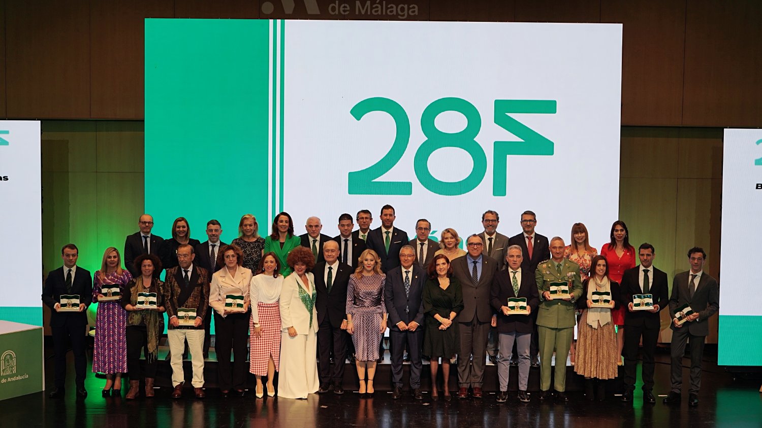 Los malagueños galardonados en los Premios Bandera de Andalucía 2025 han recogido sus premios este viernes