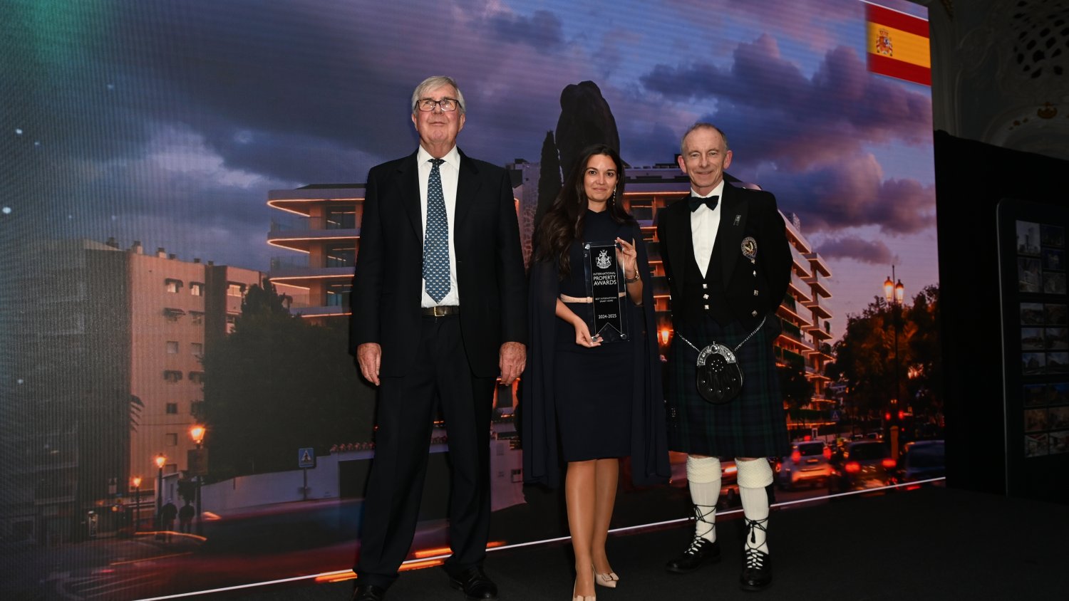 Jade Tower se alza ahora con el premio a  mejor ‘Hogar Inteligente’ del mundo y consolida Fuengirola como capital del ecolujo 