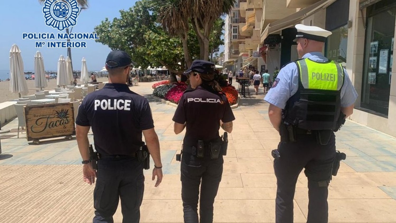 La Policía Nacional junto a la de Francia y Alemania patrullan en Estepona para reforzar la seguridad de los turistas