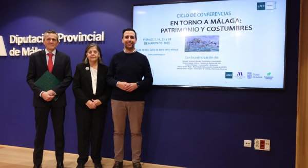 La Diputación impulsa el ciclo de conferencias 'En Torno a Málaga: Patrimonio y Costumbres' para poner en valor las tradiciones malagueñas
