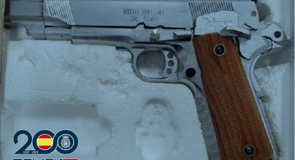 Detenidos dos varones por el hurto y la venta de patinetes eléctricos en aparcamientos de varios centros comerciales de Málaga