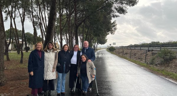 La Junta renueva la vía de servicio de Los Llanos de Antequera con una inversión de 90.000 euros
