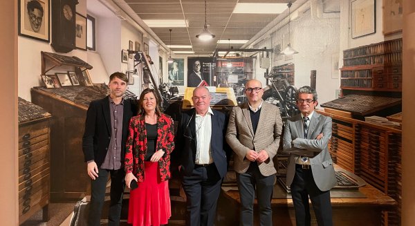 La Diputación expone cien objetos ligados la historia de la Imprenta Sur para conmemorar su centenario