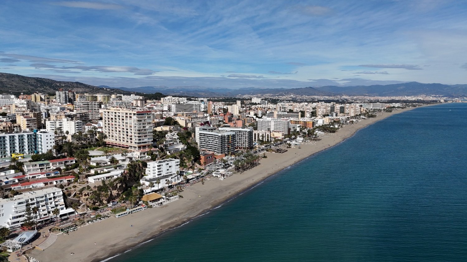 Torremolinos consigue por primera vez la bandera Ecoplayas para El Bajondillo y renueva las de Los Álamos, Playamar y La Carihuela