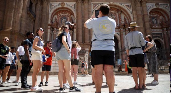 Málaga registró en enero un crecimiento del 4,23% en el turismo nacional con respecto al mismo mes de 2024