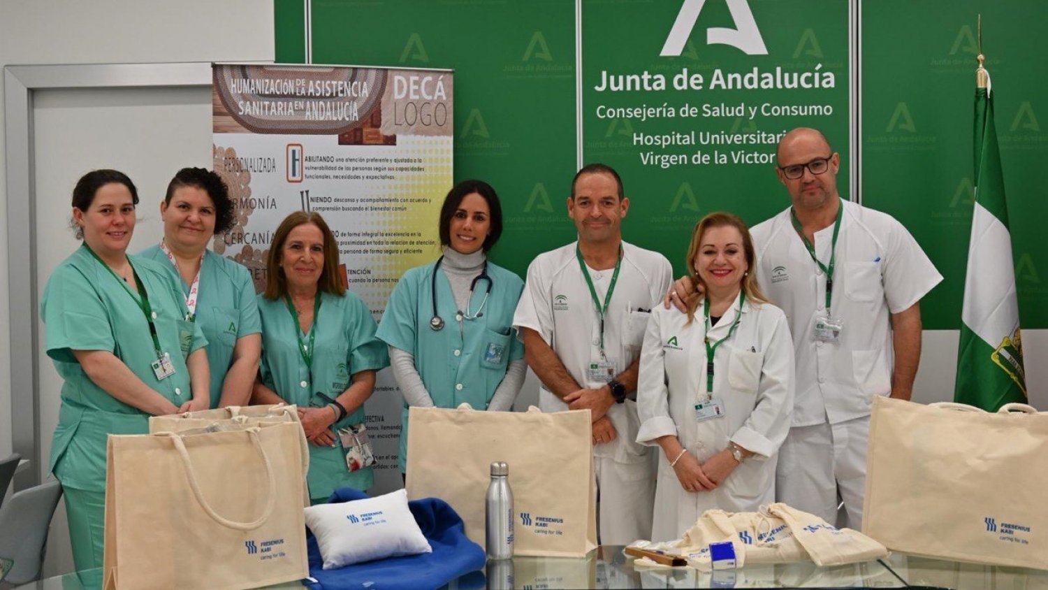 El Clínico entregará un kit de acogida a pacientes oncohematológicos para mejorar la experiencia en el complejo