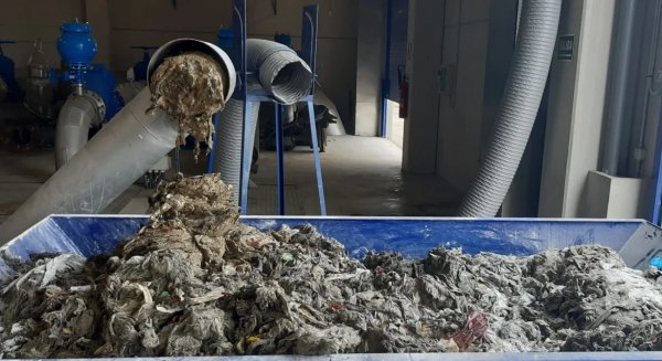 Emasa retiró 2.197 toneladas de residuos sólidos de las aguas residuales de Málaga en 2024