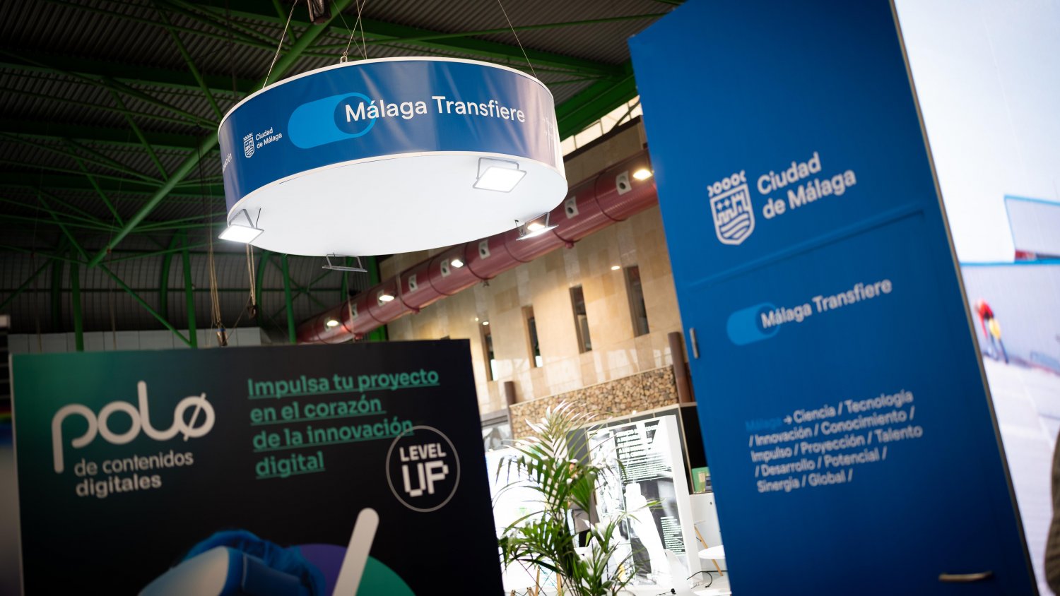 El Ayuntamiento pone de relieve en Transfiere 2025 sus iniciativas innovadoras en Málaga y el fomento del emprendimiento