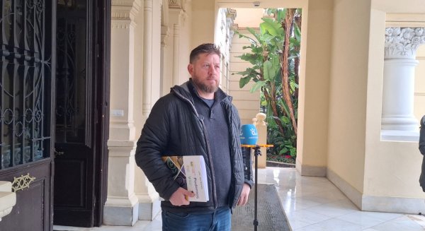 Con Málaga exige auditar el contrato de parques y jardines y plantea su municipalización