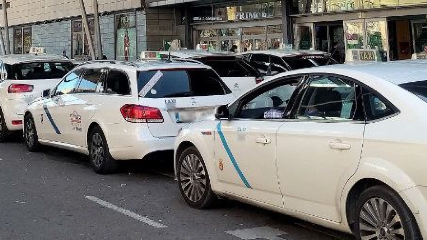 Autorizada la entrada en vigor de las nuevas tarifas del taxi para 2025 en Málaga