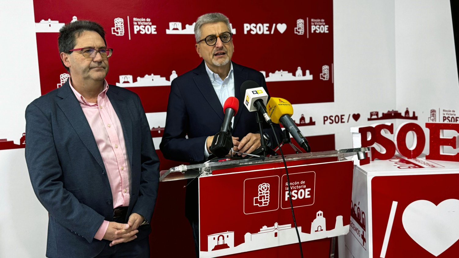 El PSOE de Málaga denuncia que Moreno Bonilla 'sigue en el proceso de demolición de la sanidad pública andaluza'