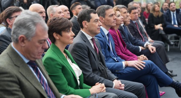 Moreno insta a las administraciones a tomar medidas ante  el reto de la vivienda: “Es un problema de Estado que debemos atajar entre todos” 