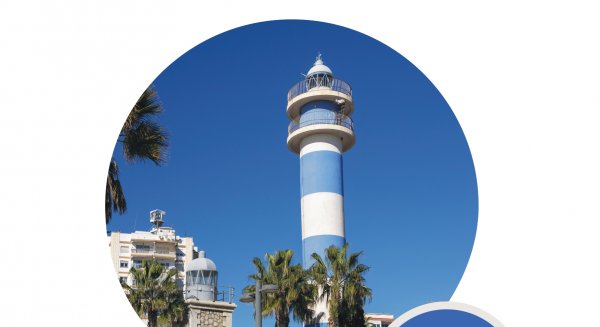 El Ayuntamiento de Torre del Mar premiará a clientes del comercio local por su fidelidad con mil euros en cheques de compra