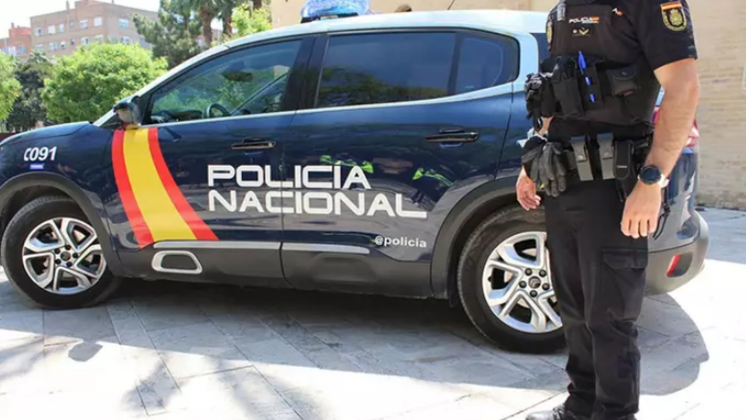 Cuatro detenidos por pertenecer a un grupo criminal dedicado al acopio de Marihuana para distribuir en el Norte de Europa