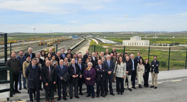 La Junta refuerza la colaboración público-privada para el desarrollo del Puerto Seco de Antequera